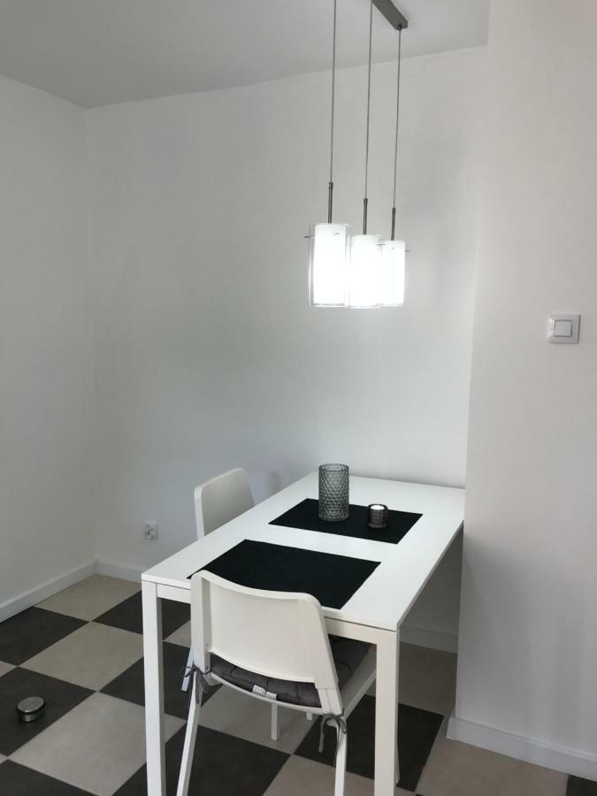 Apartament Matejki 7/4 Zielona Góra Exteriör bild