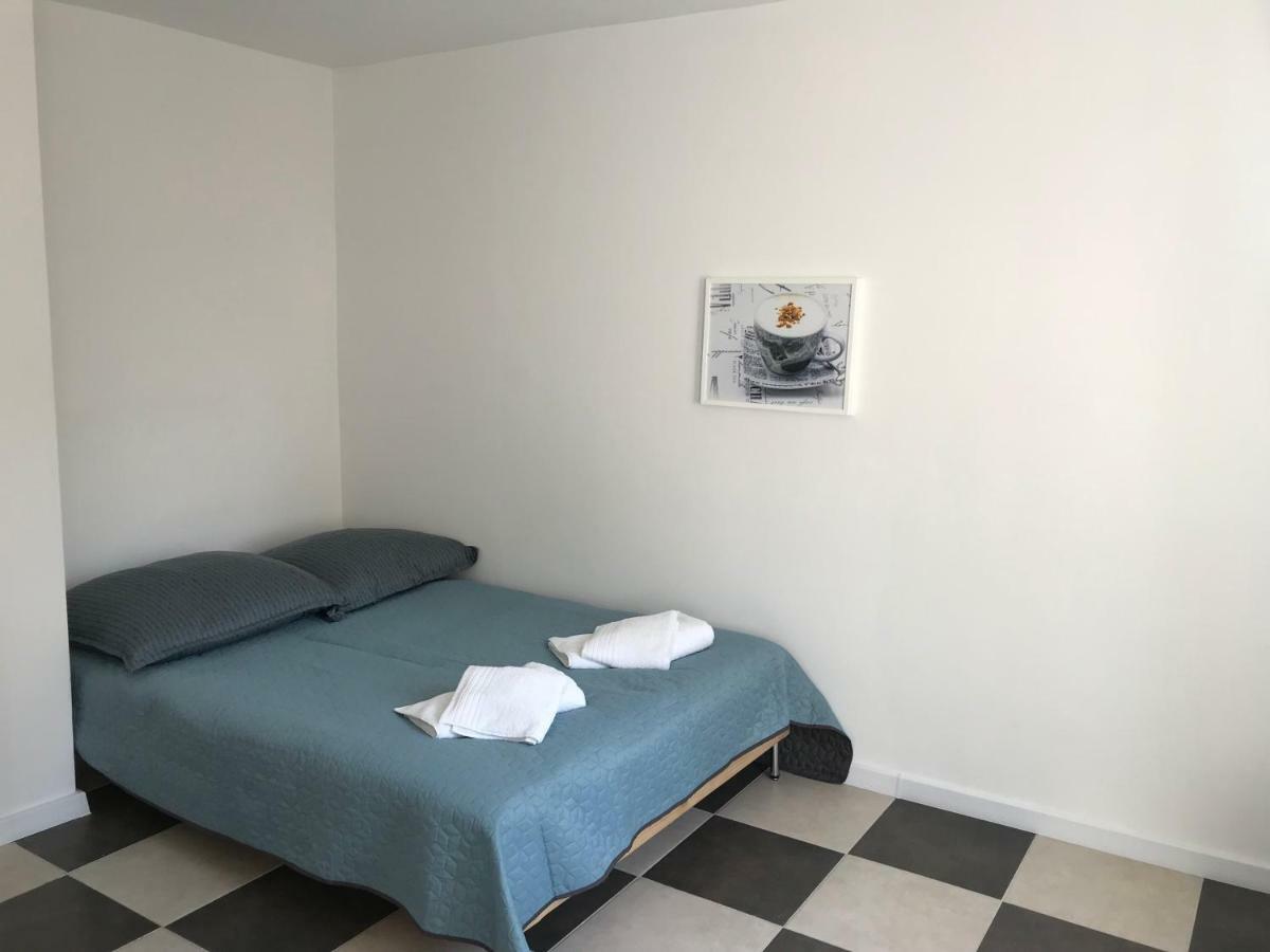 Apartament Matejki 7/4 Zielona Góra Exteriör bild